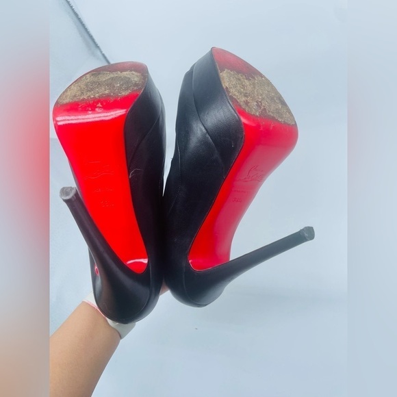 Christian Louboutin Black leather Loubout Pyramid 150mm ankle bootie EU 38.5 - Picture 2 of 13